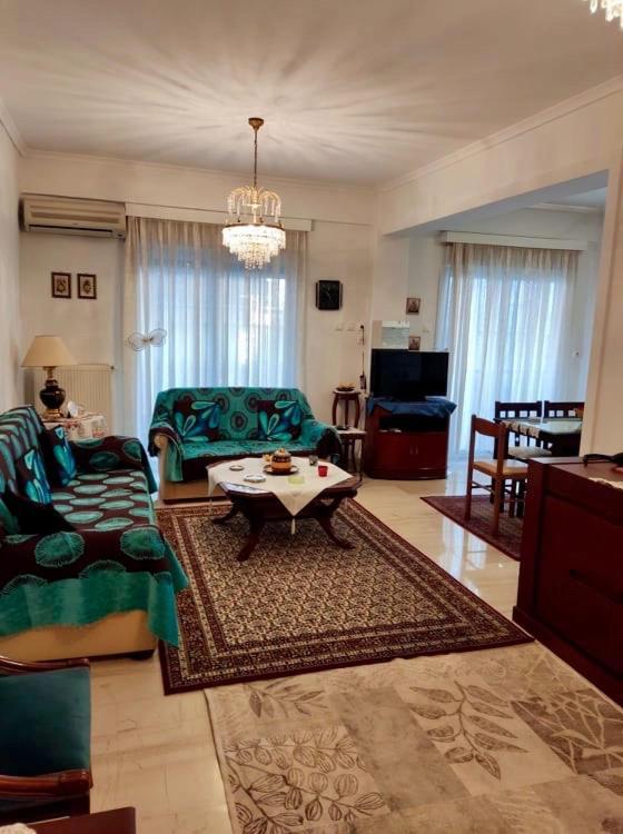 Marys House , Lovely 2-bedroom Διαμέρισμα *